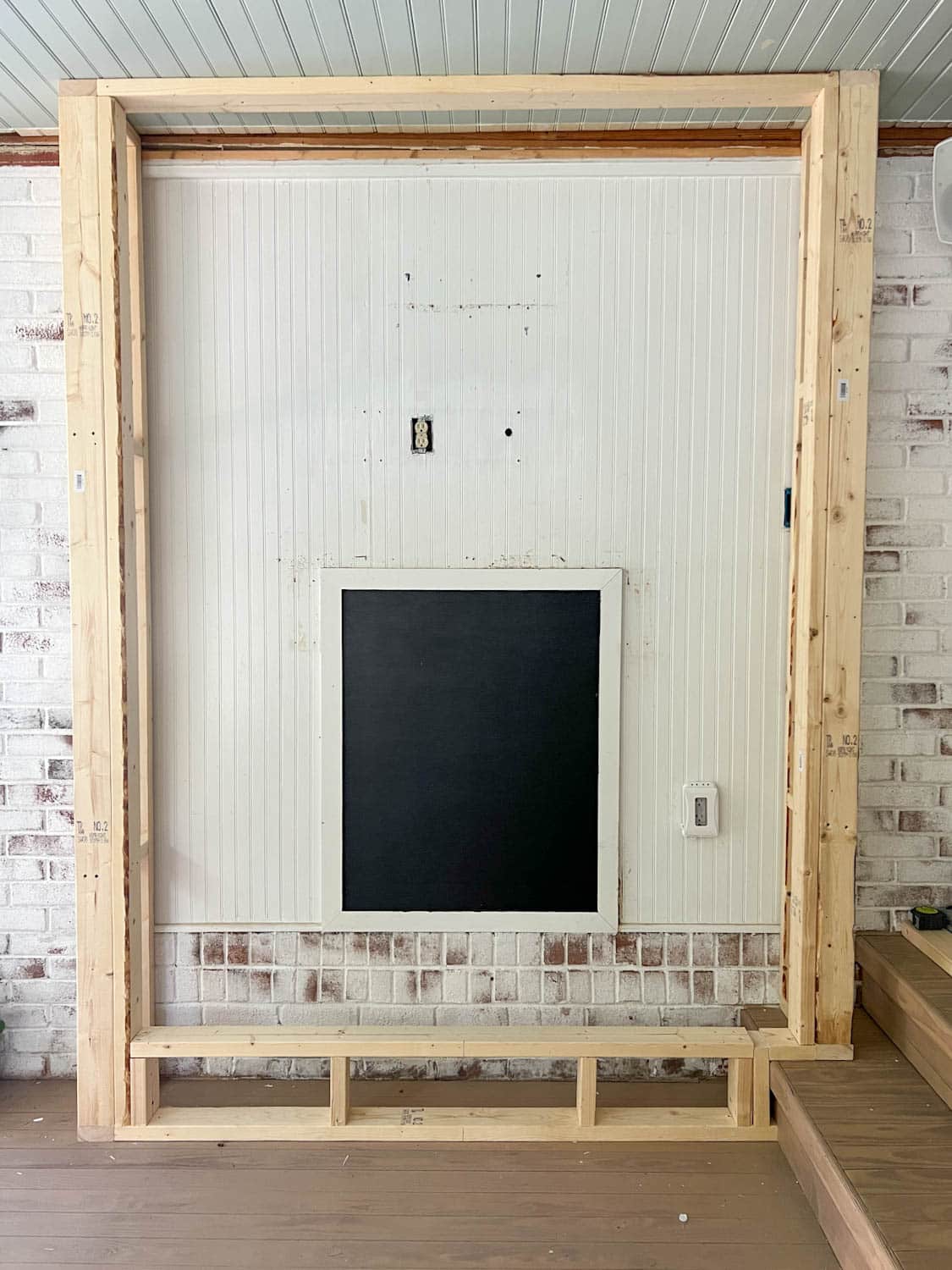 footer and header on fireplace frame